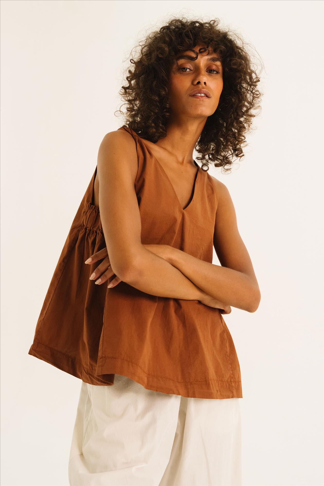 TINSELS - Donkerbruine Eda top