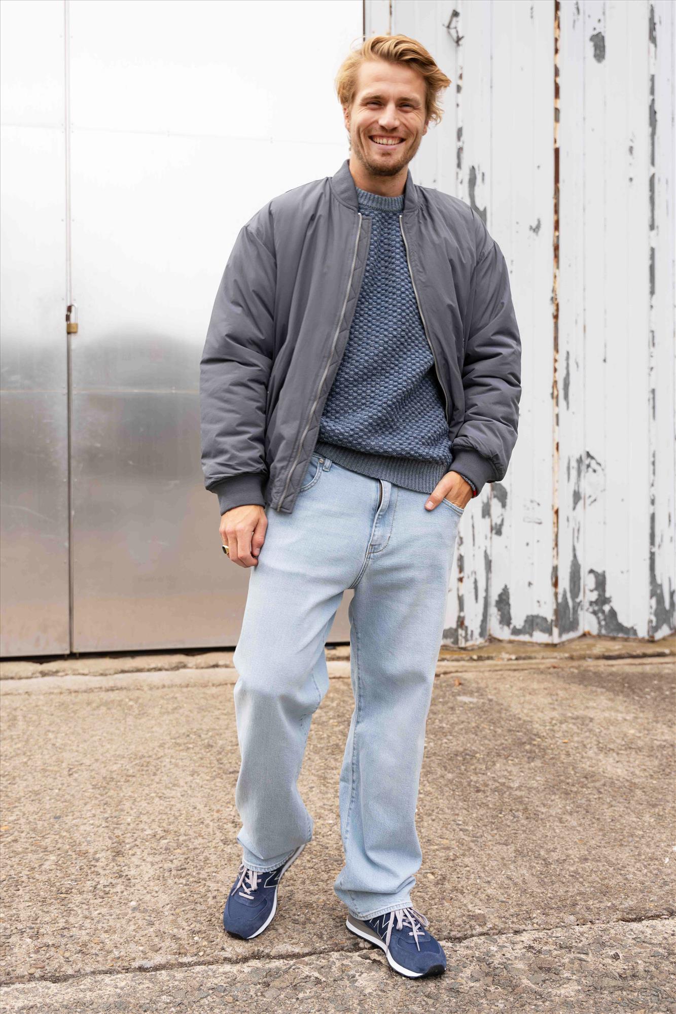 Minimum - Donkergrijze Staaso jas