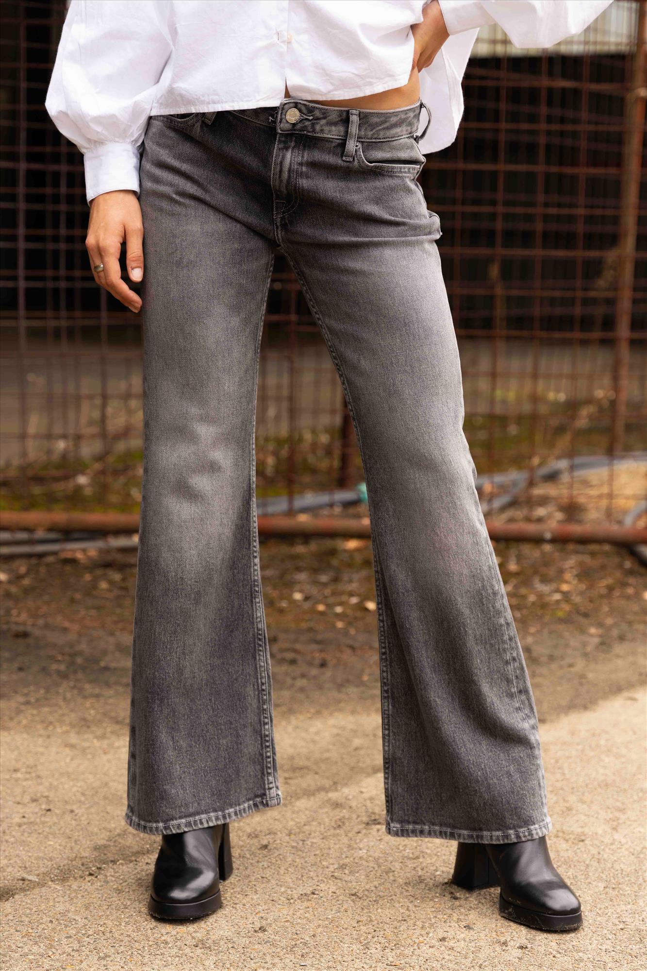 Tommy Jeans - Donkergrijze Sophie Flared jeans