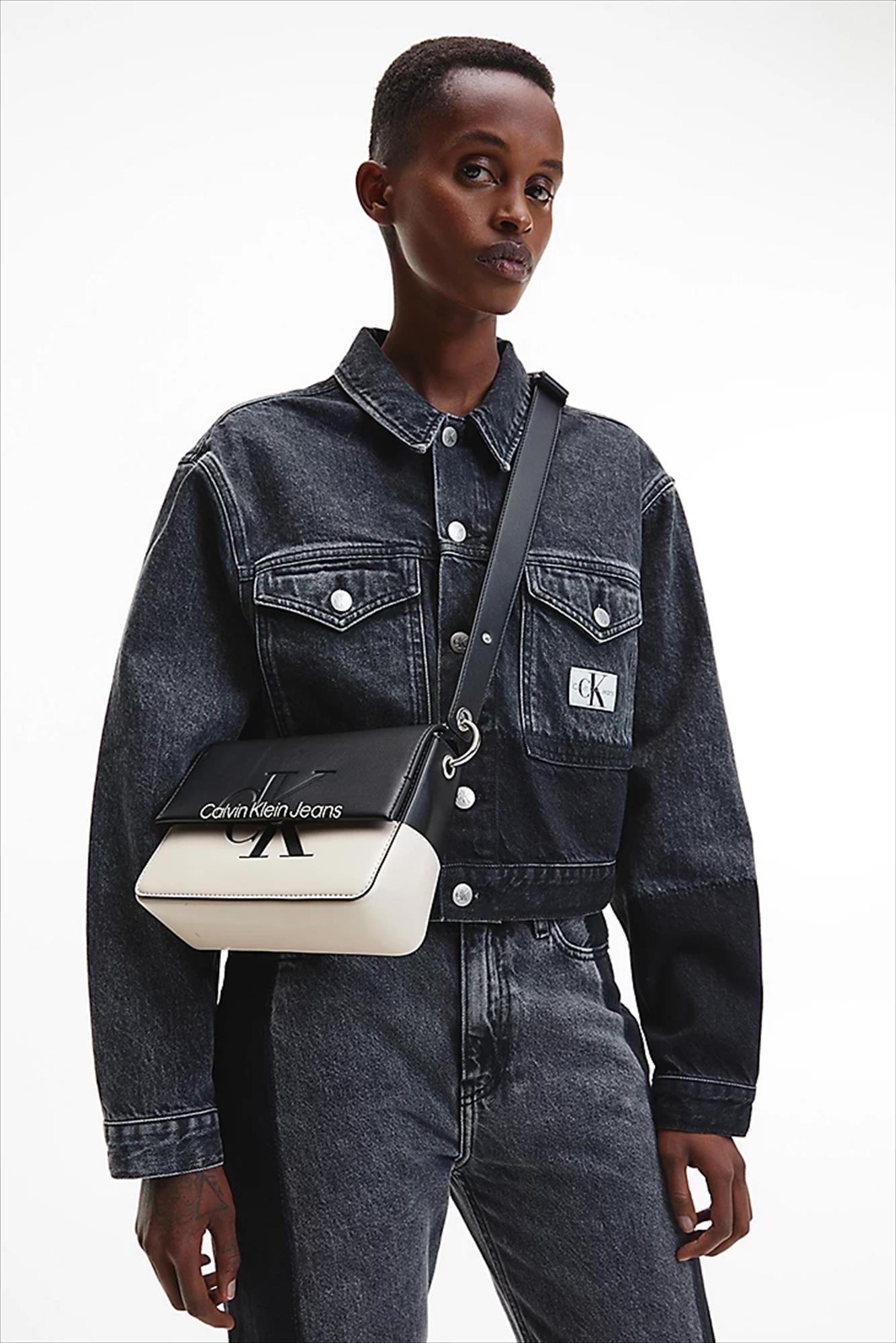 Calvin Klein Jeans - Donkergrijze Oversized Cropped jeansjas