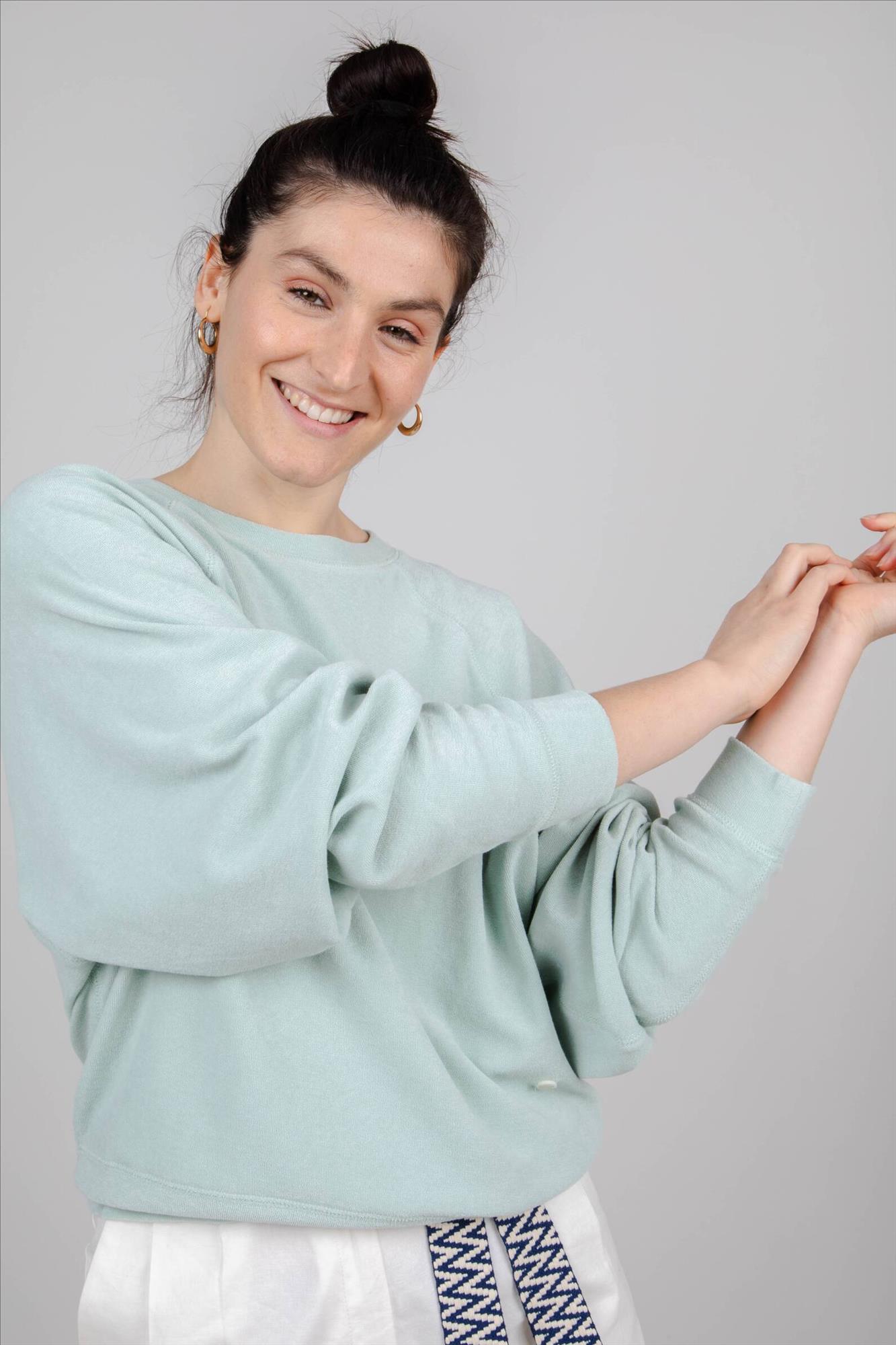 Brava - Muntgroene Raglan sweater